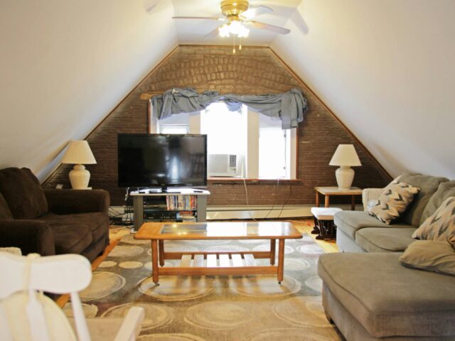 What Can You Use Your Loft Conversion For? Home Office, Bedroom, En Suite and More